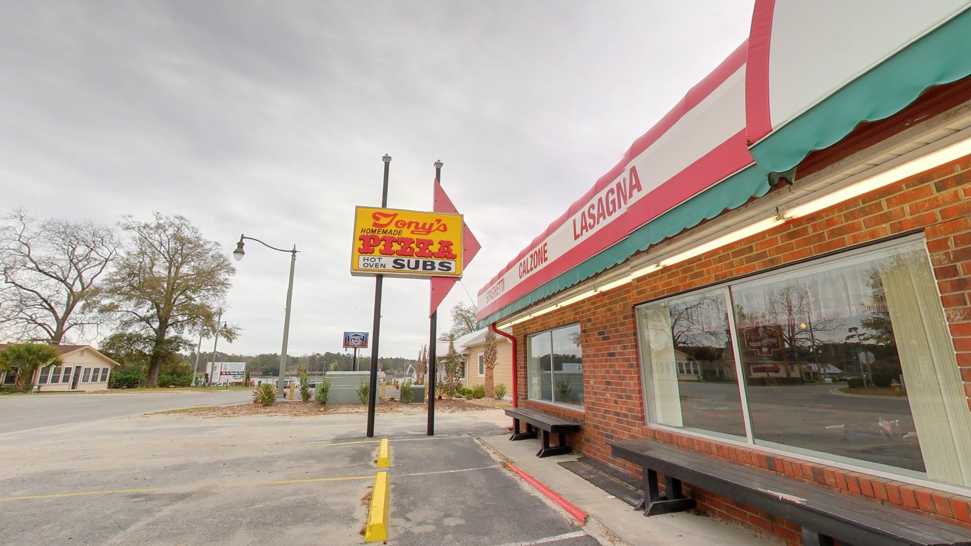 Tony's Pizza